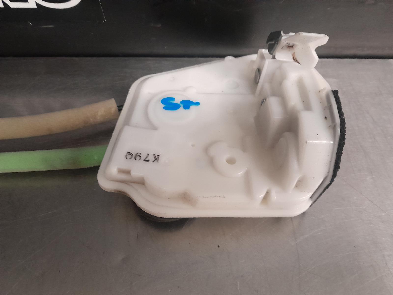 2021 Mazda Cx5 Door/Boot/Gate Lock View Auto part Door/Boot/Gate Lock Mazda Cx5 2021