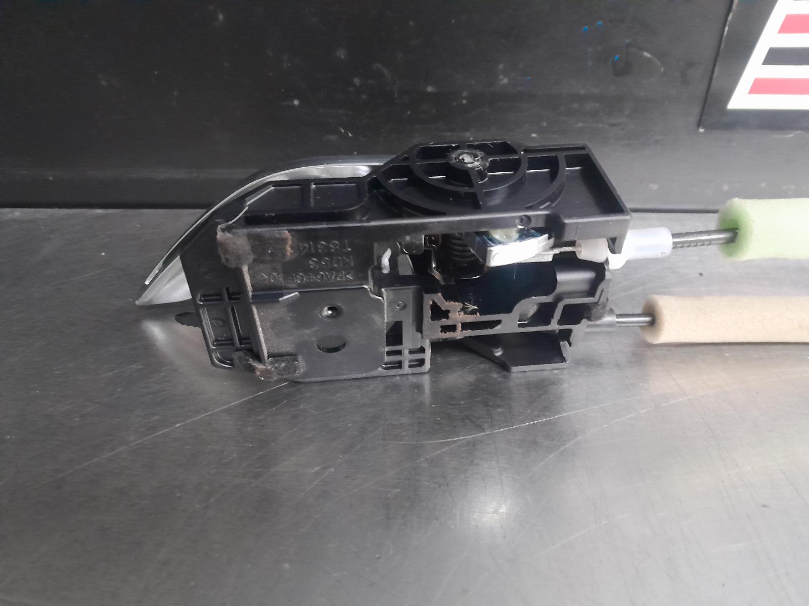 2021 Mazda Cx5 Door/Boot/Gate Lock View Auto part Door/Boot/Gate Lock Mazda Cx5 2021