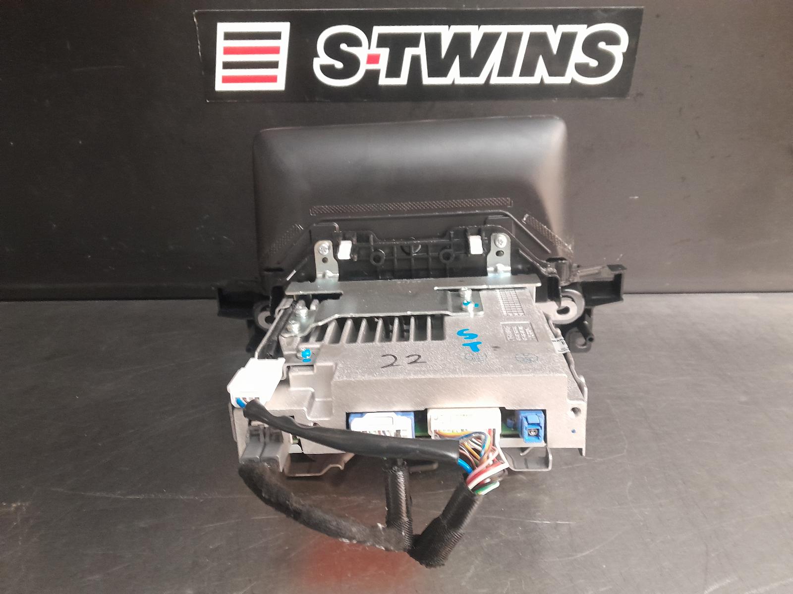 View Auto part Radio/Cd/Dvd/Sat/Tv Mazda Cx5 2021