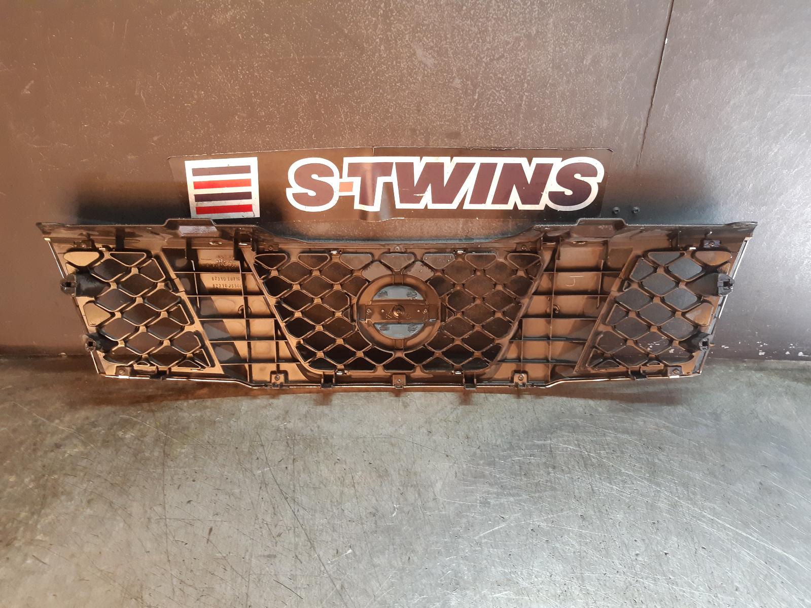 View Auto part Grille Nissan Navara 2008