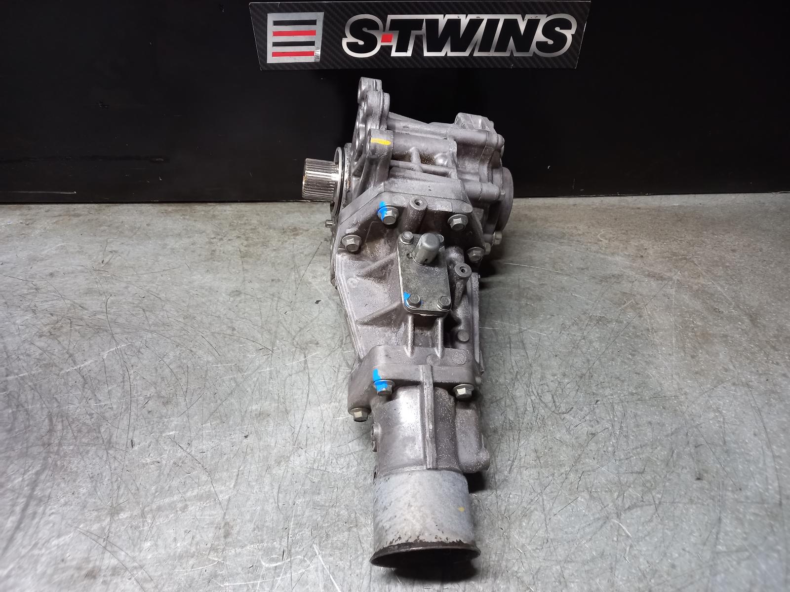 View Auto part Transfer Case Mitsubishi Outlander 2008