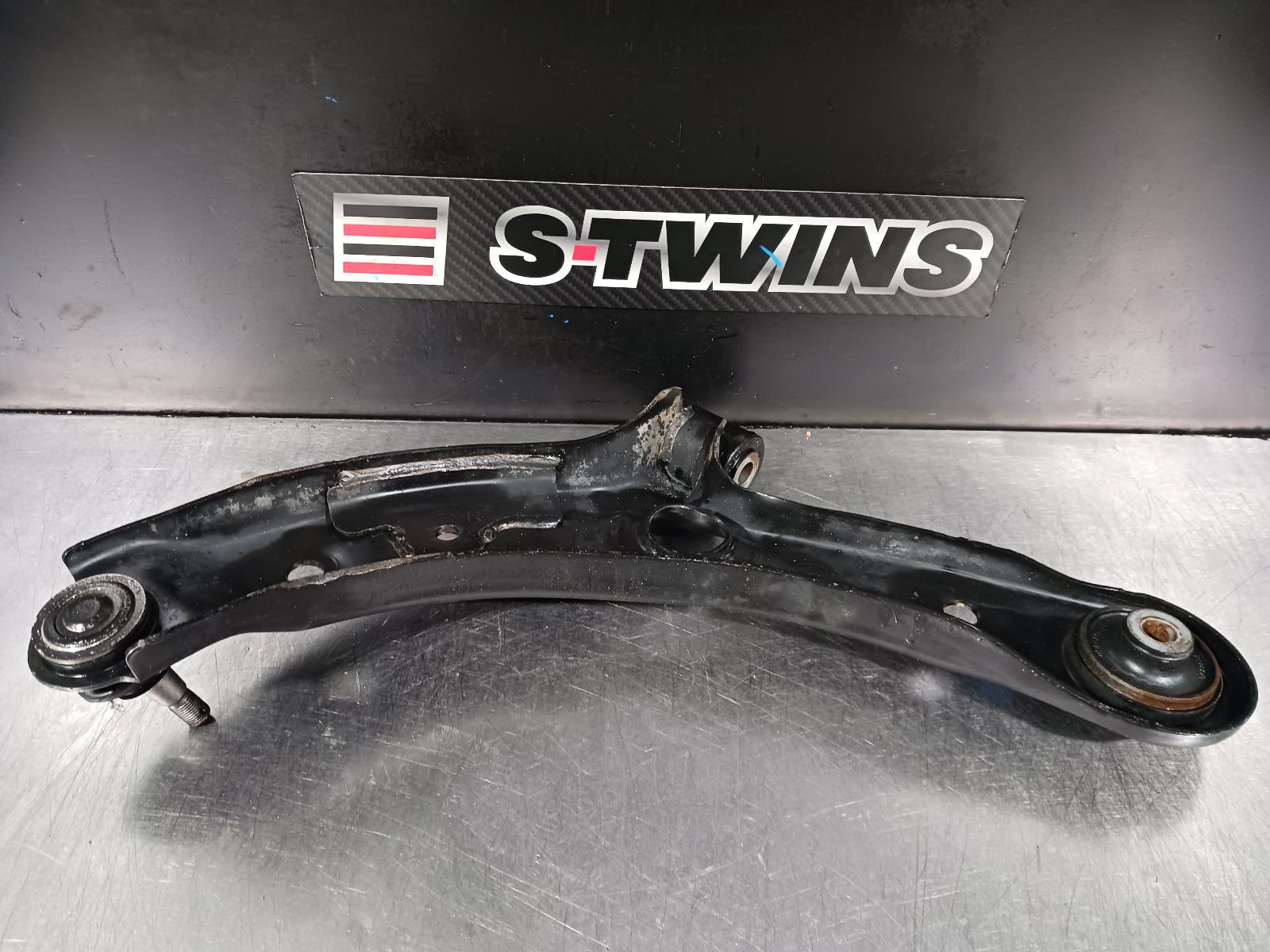 View Auto part Left Front Lower Control Arm Suzuki Swift 2014