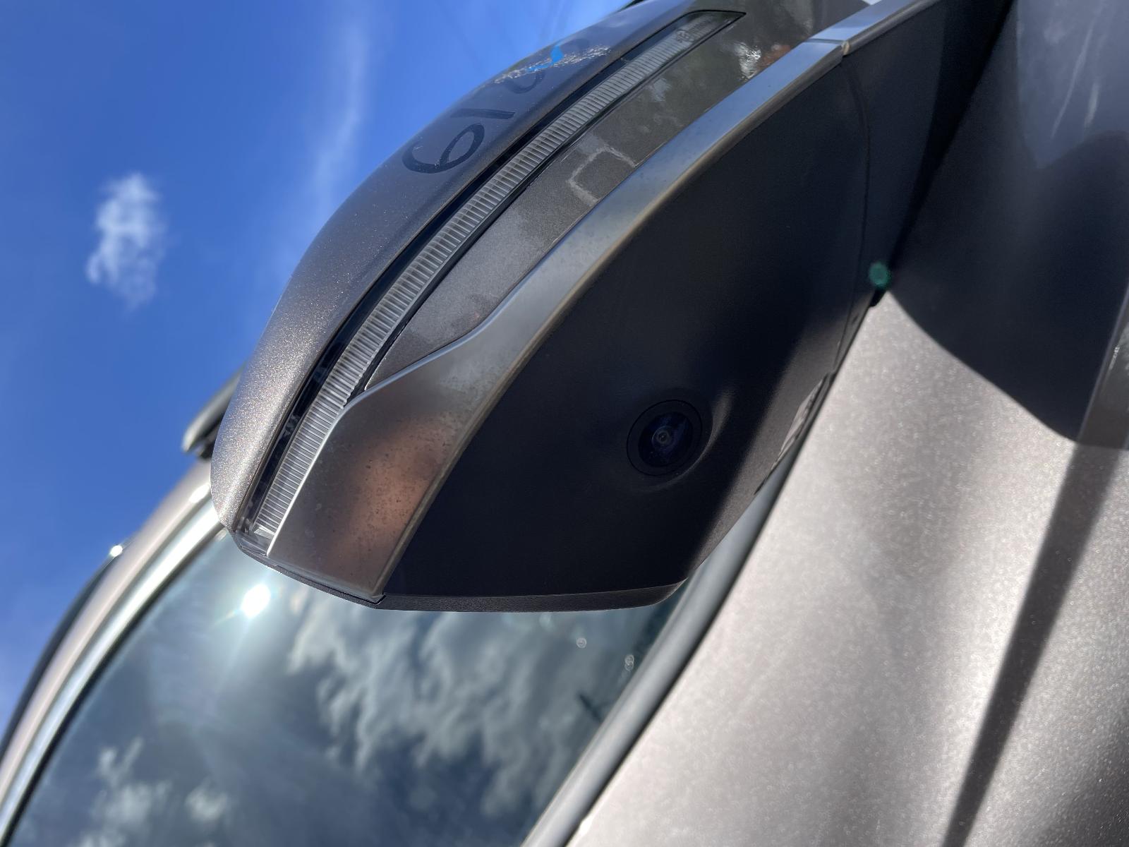 View Auto part Right Front Door Hyundai Tucson 2022