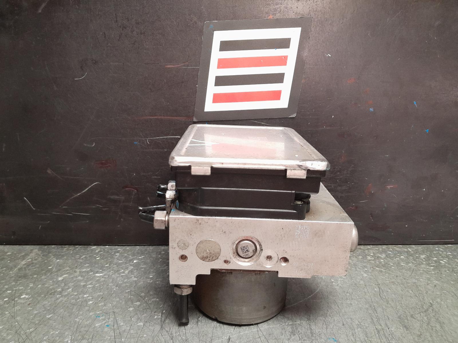 View Auto part Abs Pump/Modulator Ram 1500 2021