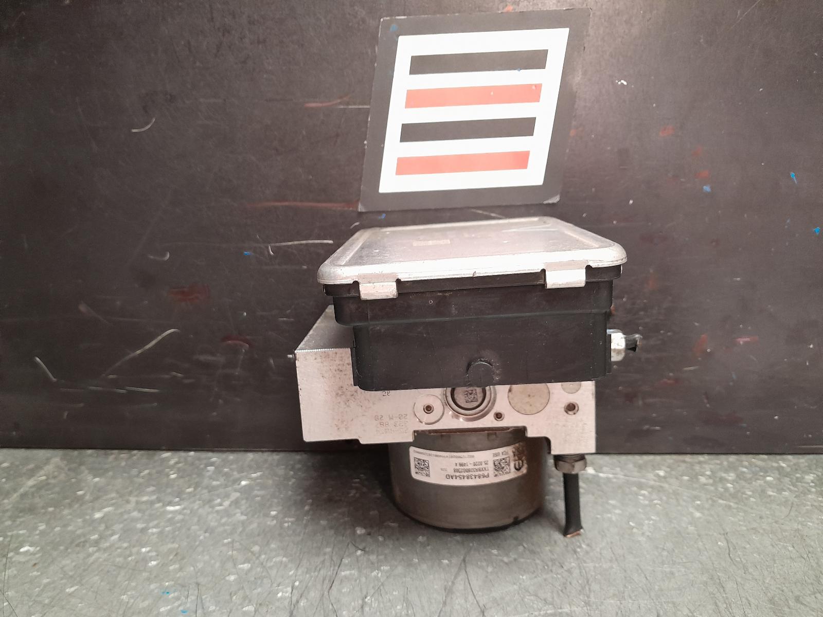 View Auto part Abs Pump/Modulator Ram 1500 2021