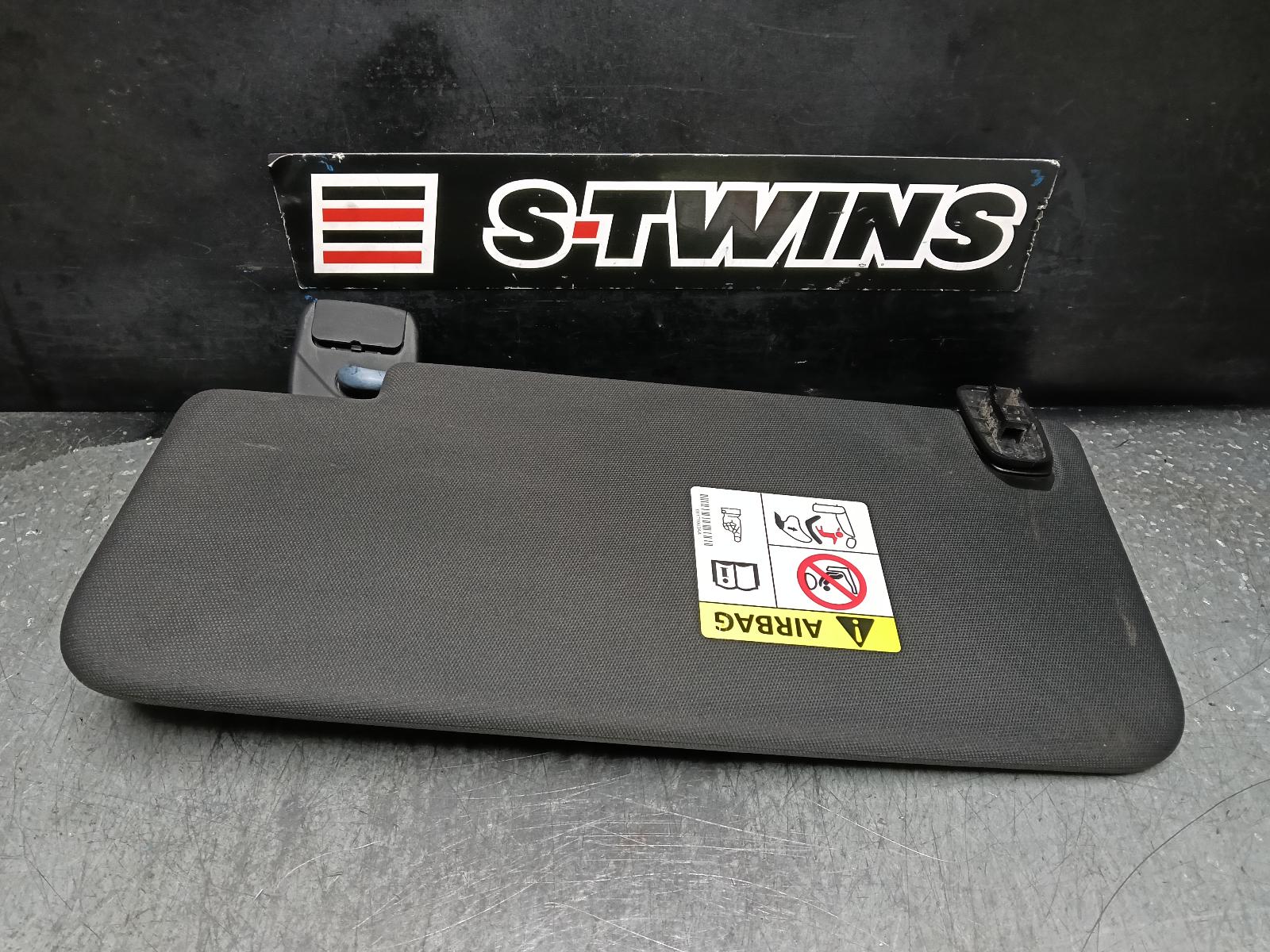 2021 Ram 1500 Sunvisor View Auto part Sunvisor Ram 1500 2021