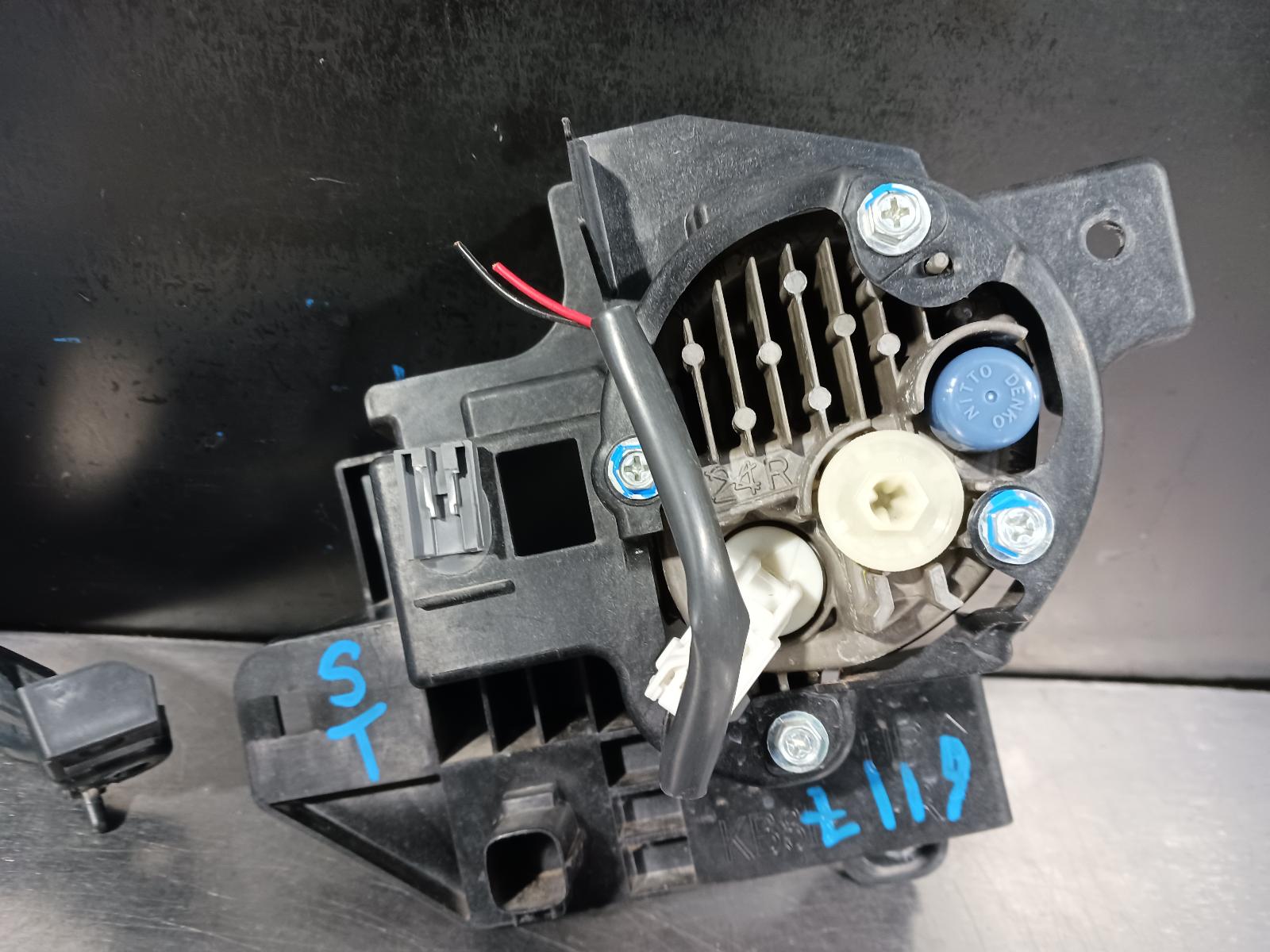 View Auto part Right Indicator/Fog/Side Mazda Cx5 2021