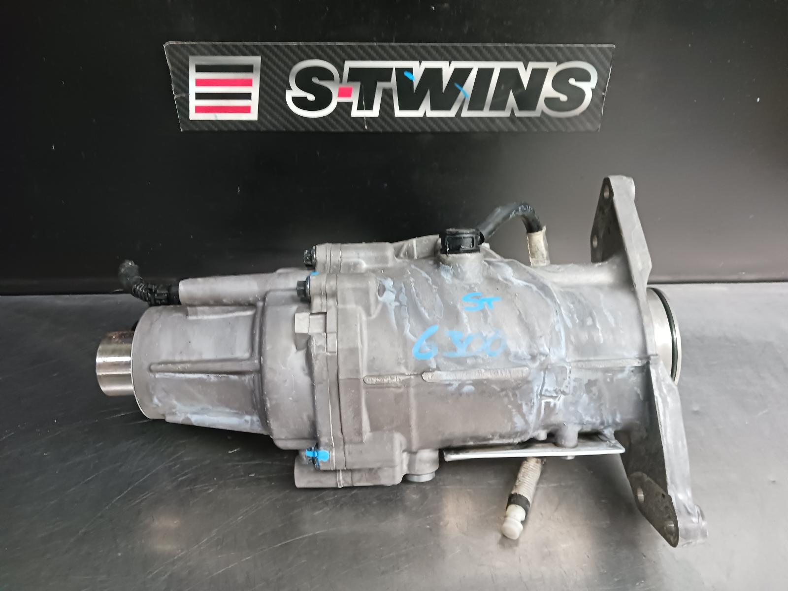 View Auto part Transfer Case Jeep Compass 2021