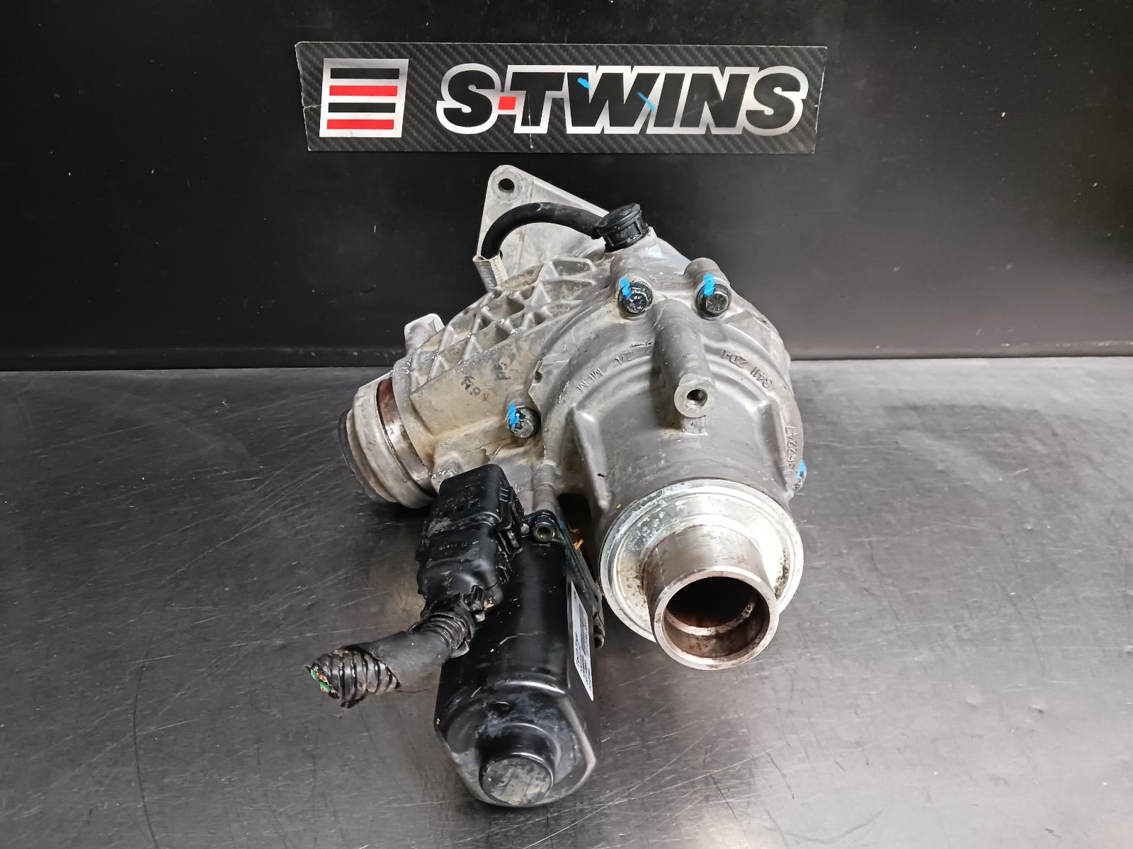 View Auto part Transfer Case Jeep Compass 2021