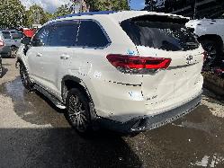 View Auto part Roof Rack/Bars Toyota Kluger 2018