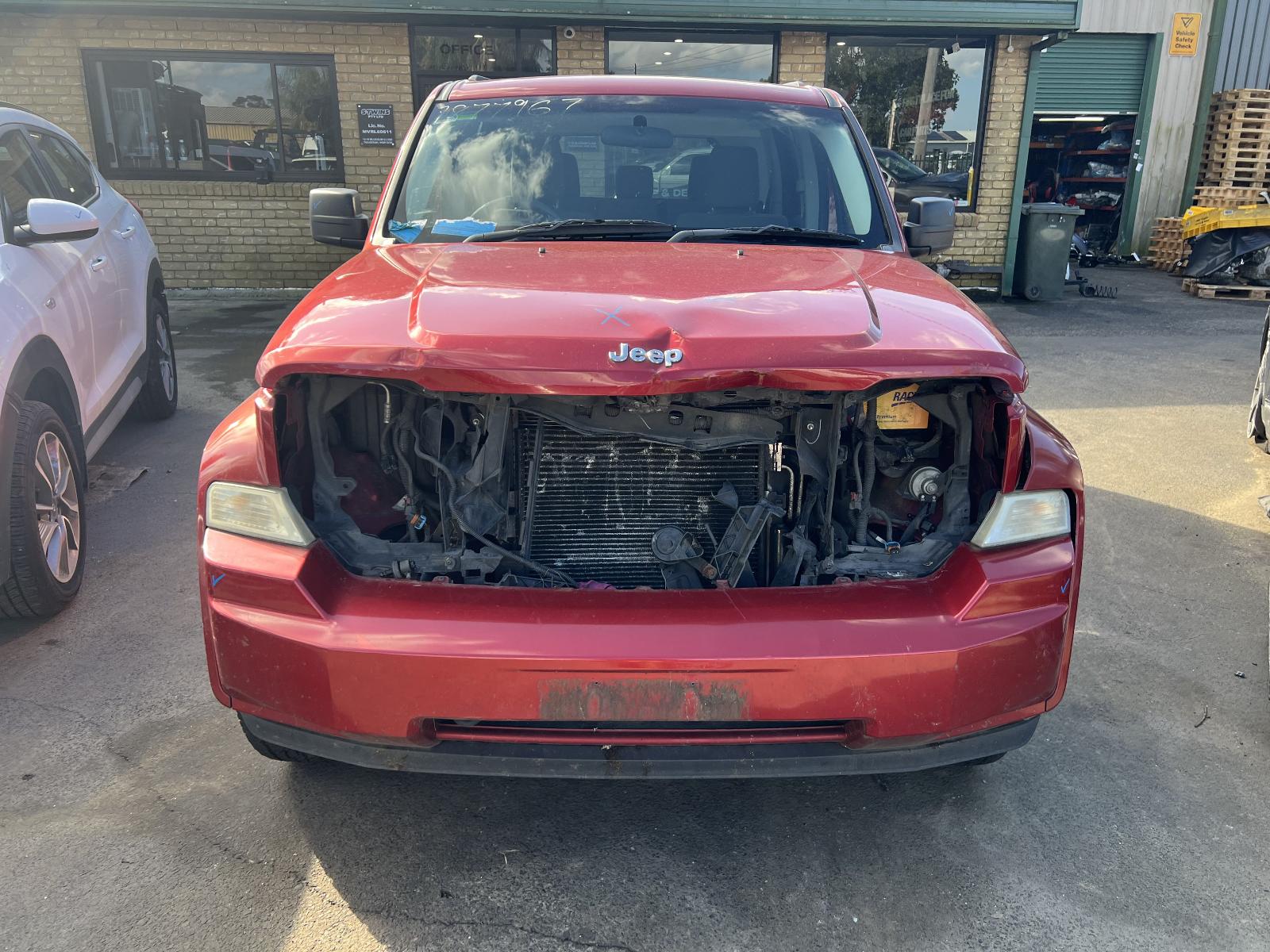 2009 Jeep Cherokee Handbrake Lever View Auto part Handbrake Lever Jeep Cherokee 2009