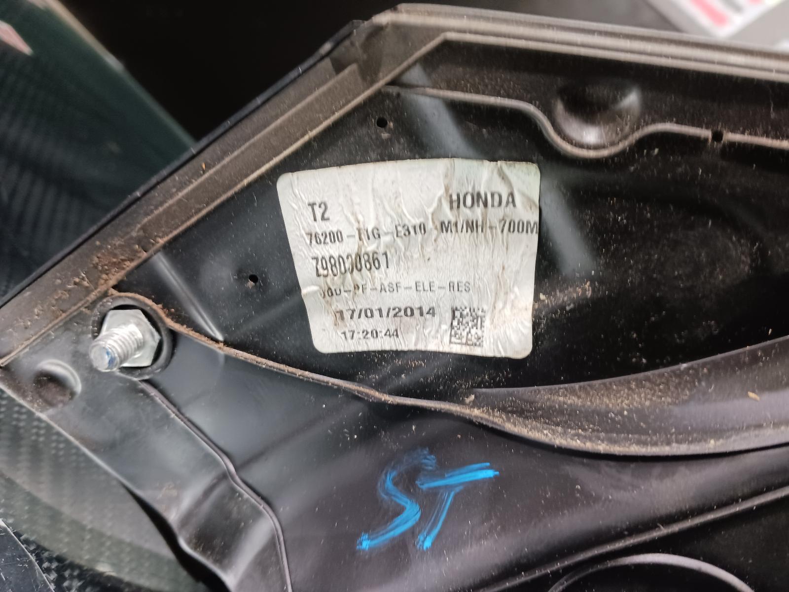 View Auto part Right Door Mirror Honda Crv 2014