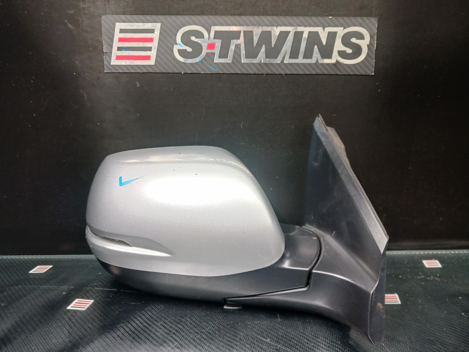 View Auto part Right Door Mirror Honda Crv 2014