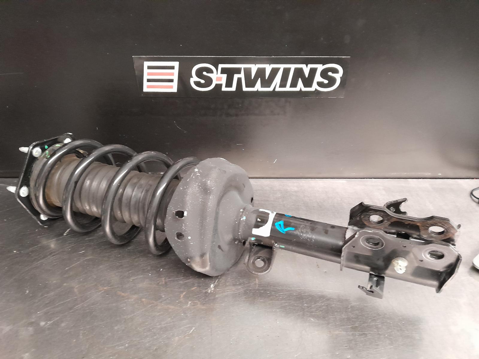 View Auto part Right Front Strut Honda Crv 2014