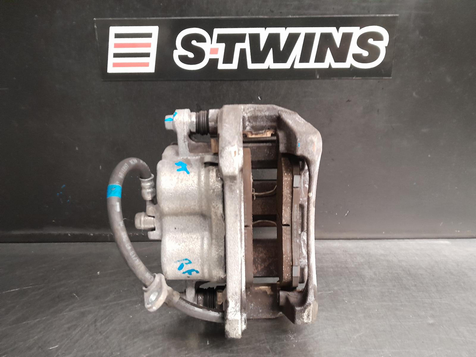 View Auto part Caliper Honda Crv 2014