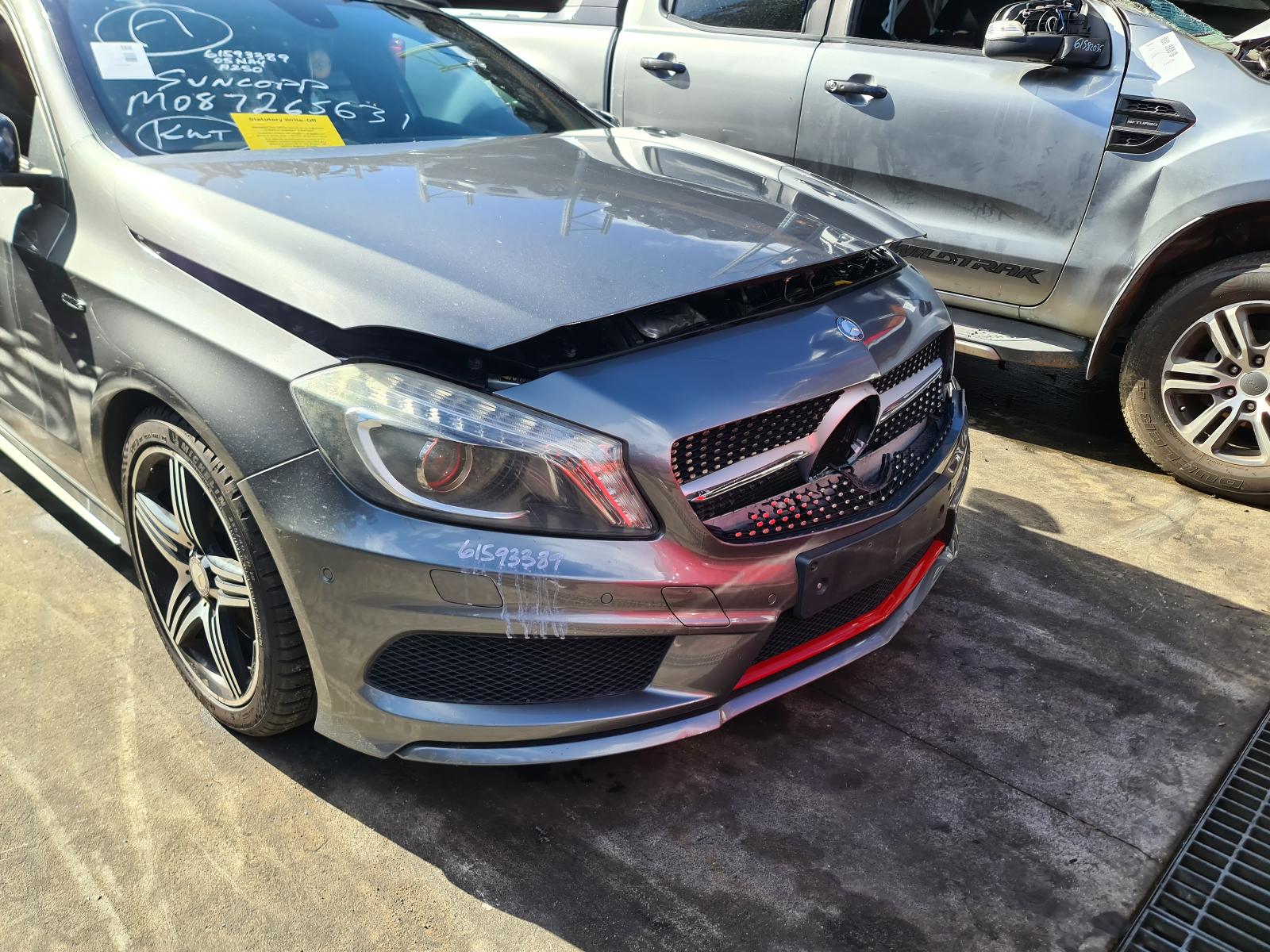View Auto part Wiper Motor Mercedes A Class 2013
