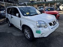 View Auto part Headrest Nissan Xtrail 2012