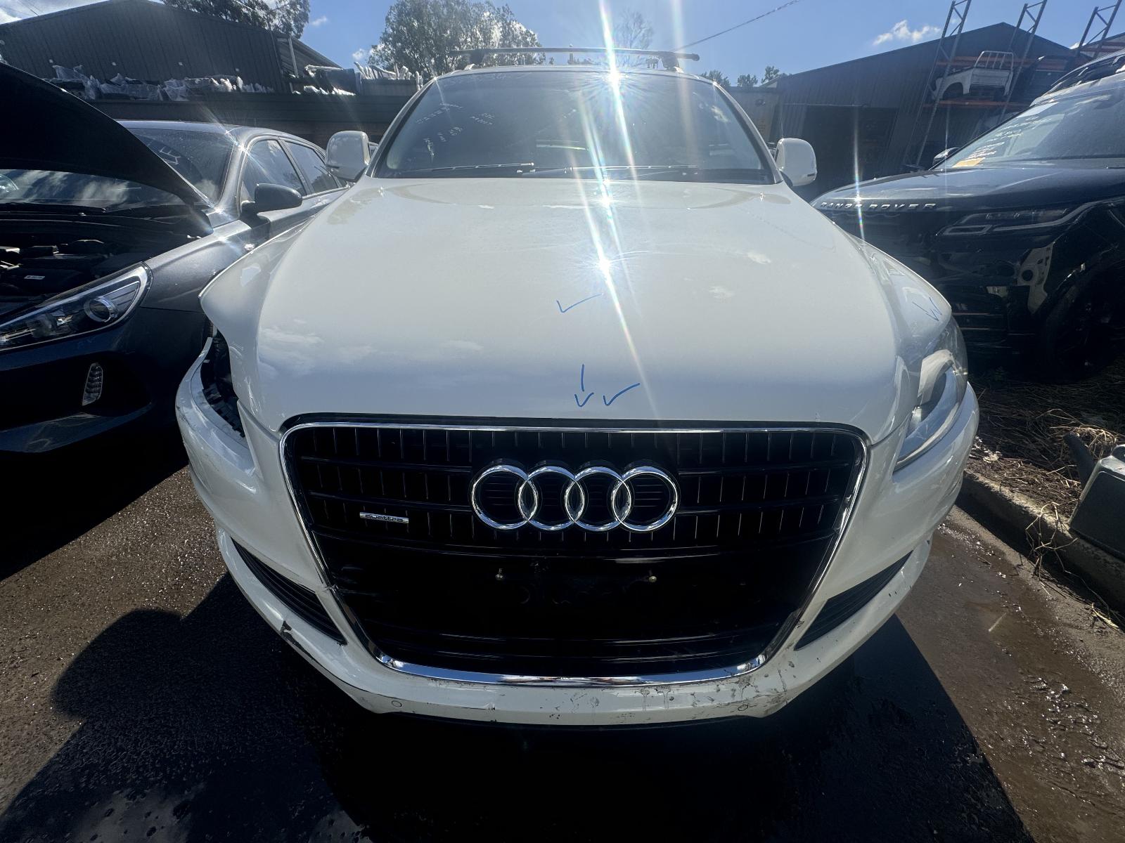 View Auto part A/C Condenser Audi Q7 2008