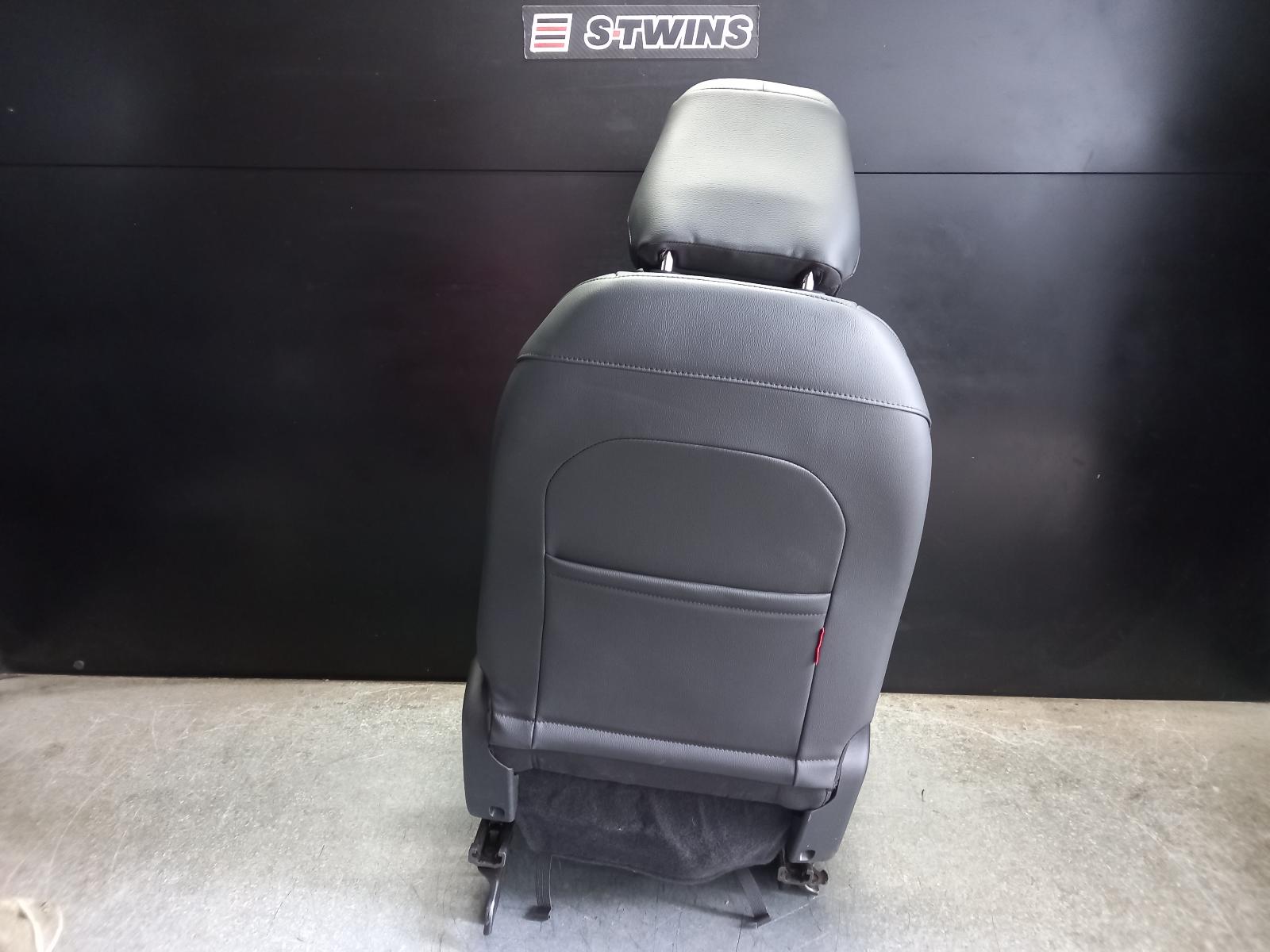 View Auto part Front Seat Jeep Compass 2021
