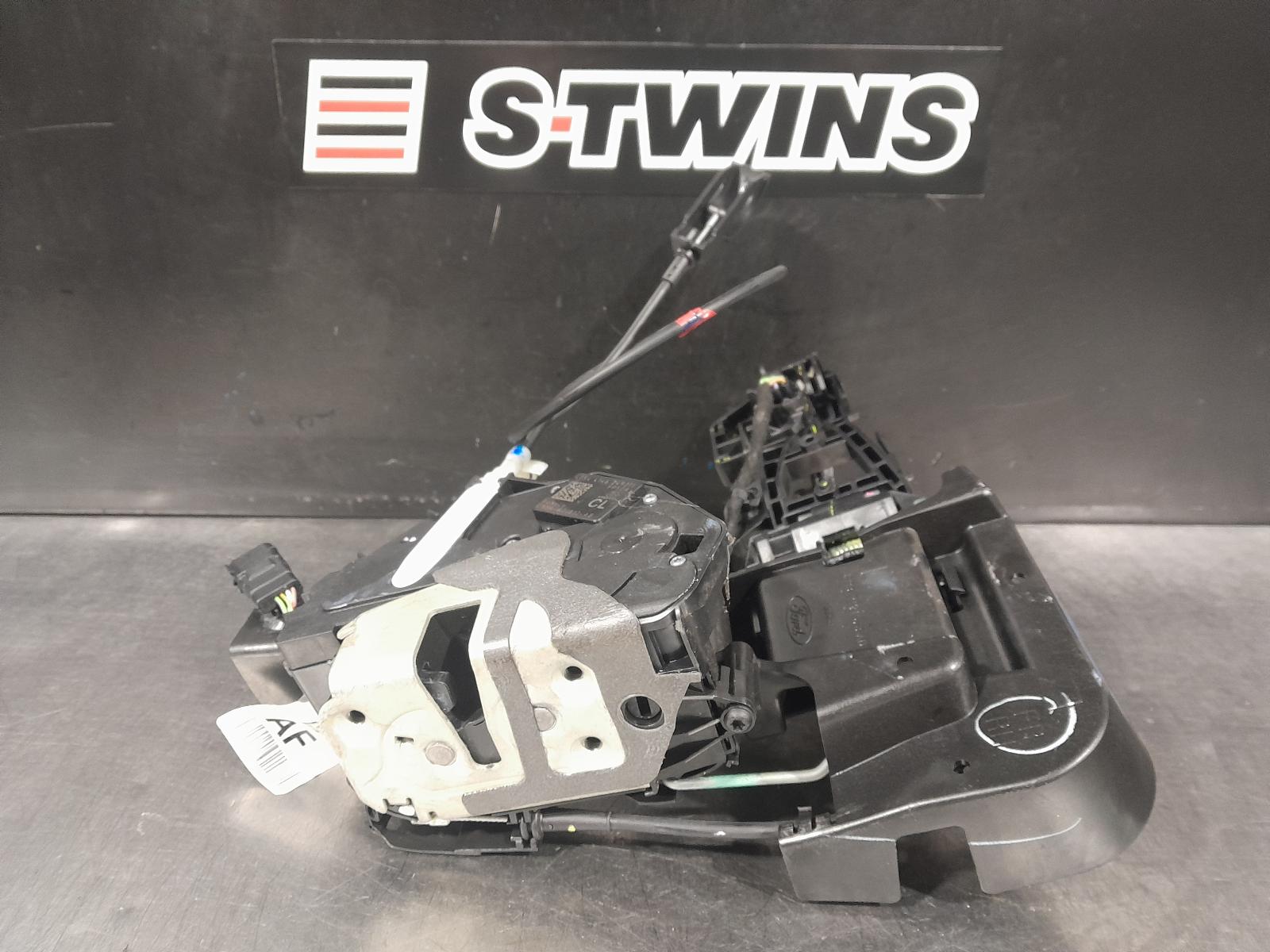 View Auto part Door/Boot/Gate Lock Ford Ranger 2021