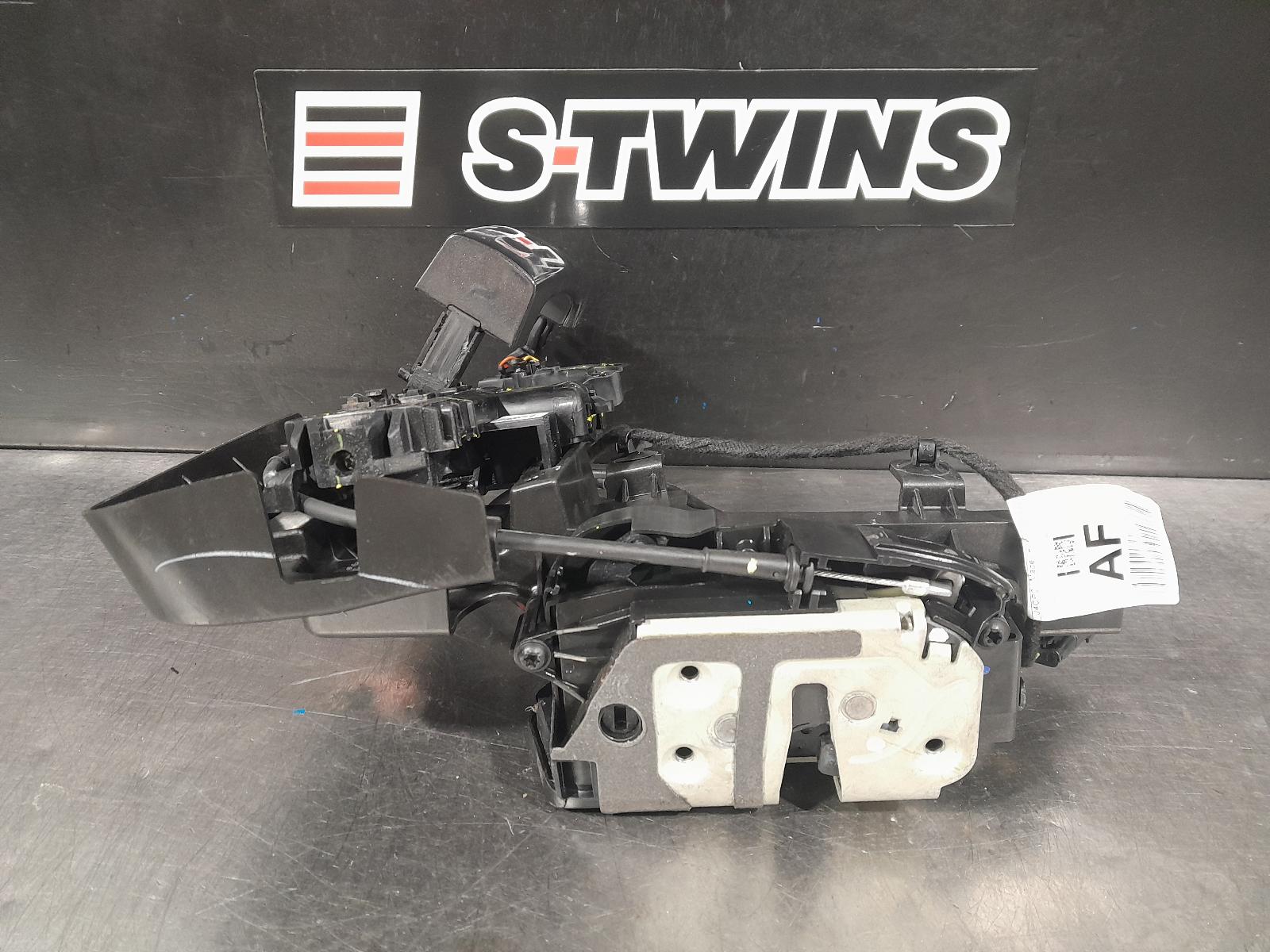 View Auto part Door/Boot/Gate Lock Ford Ranger 2021