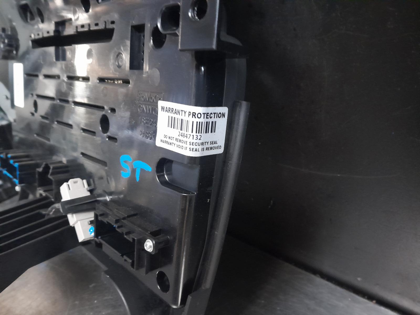 View Auto part Radio/Cd/Dvd/Sat/Tv Ford Ranger 2021