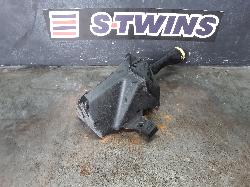 View Auto part Overflow Bottle Holden Statesman/caprice 2015