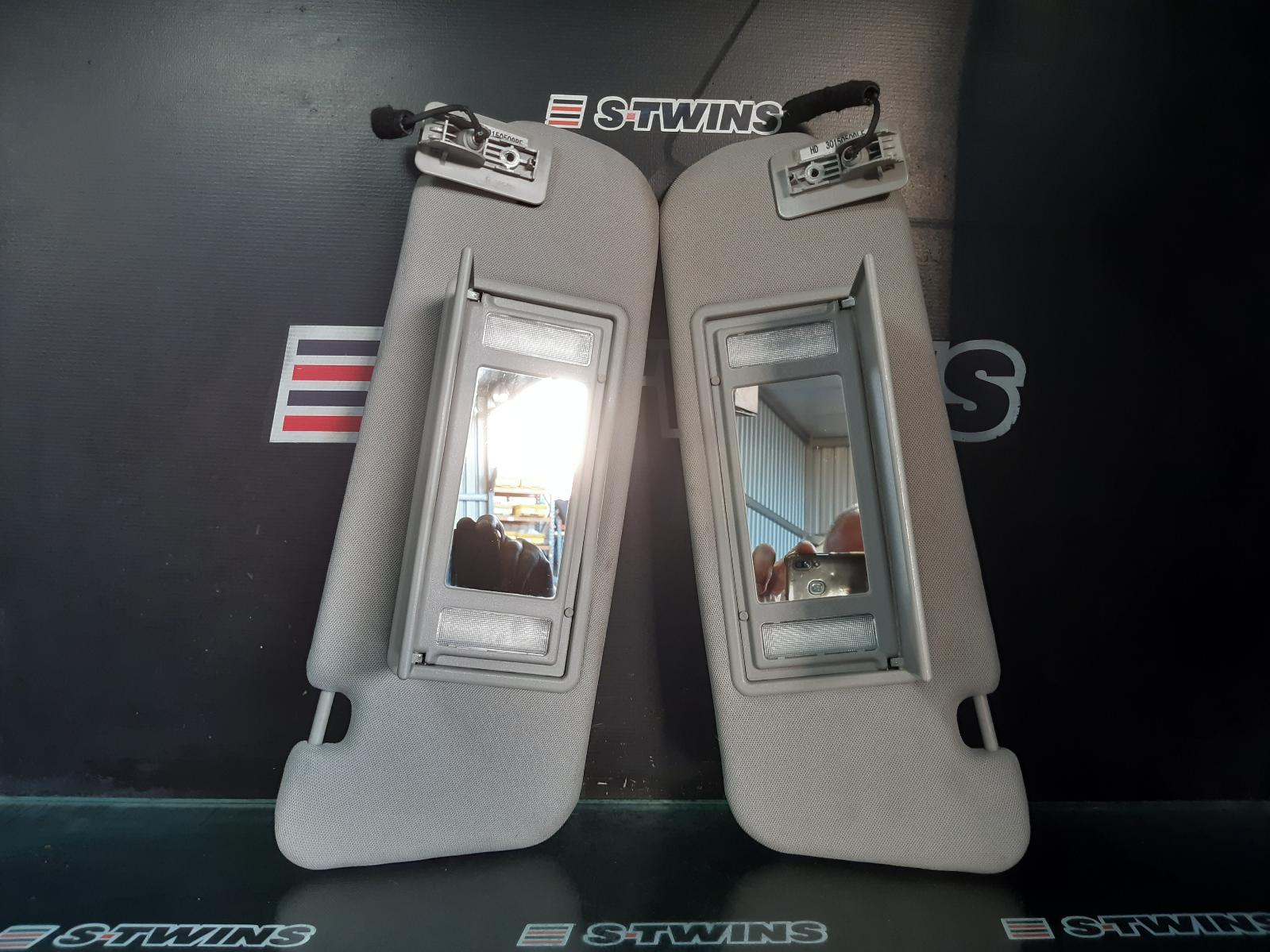View Auto part Sunvisor Holden Statesman/caprice 2015