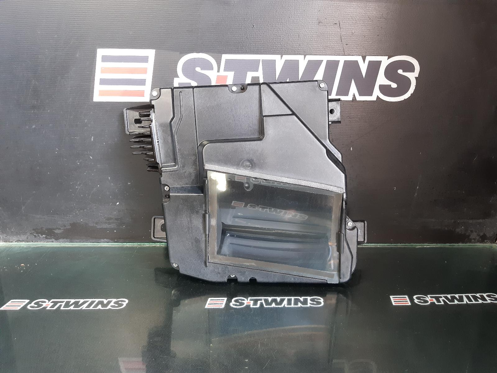 View Auto part Instrument Cluster Holden Statesman/caprice 2015