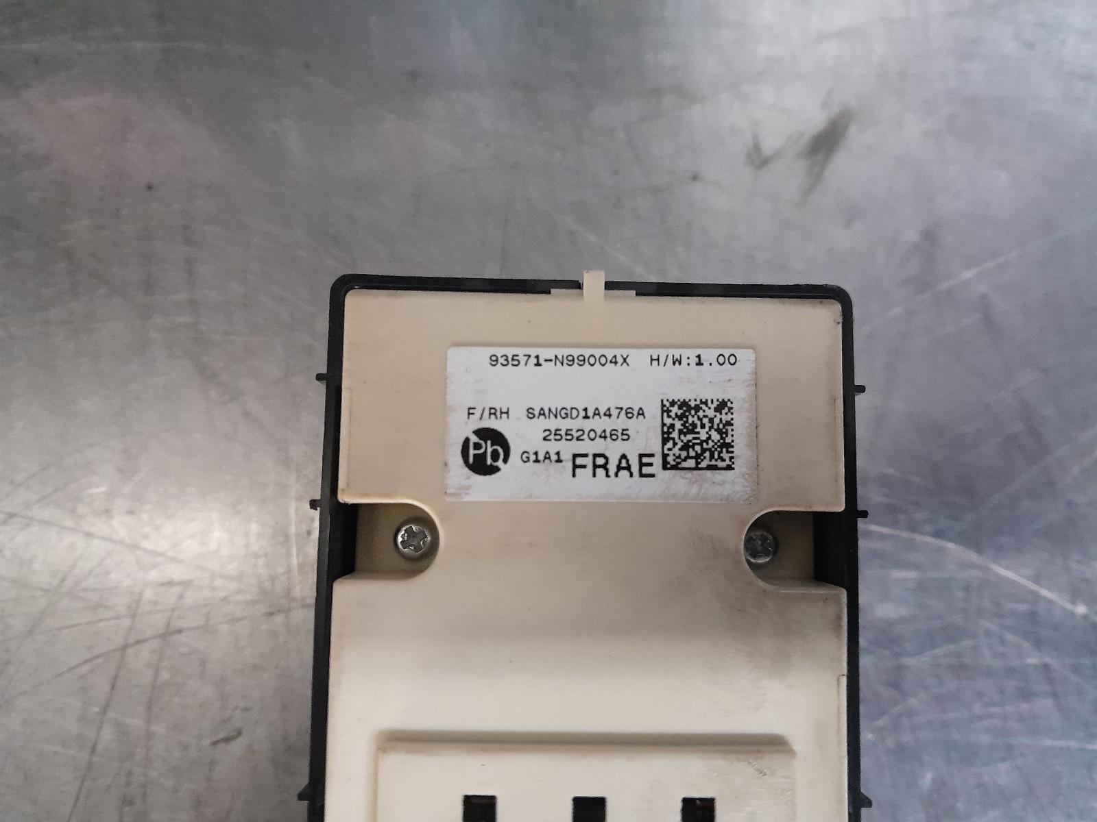 View Auto part Pwr Dr Wind Switch Hyundai Tucson 2022