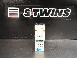 View Auto part Pwr Dr Wind Switch Hyundai Tucson 2022