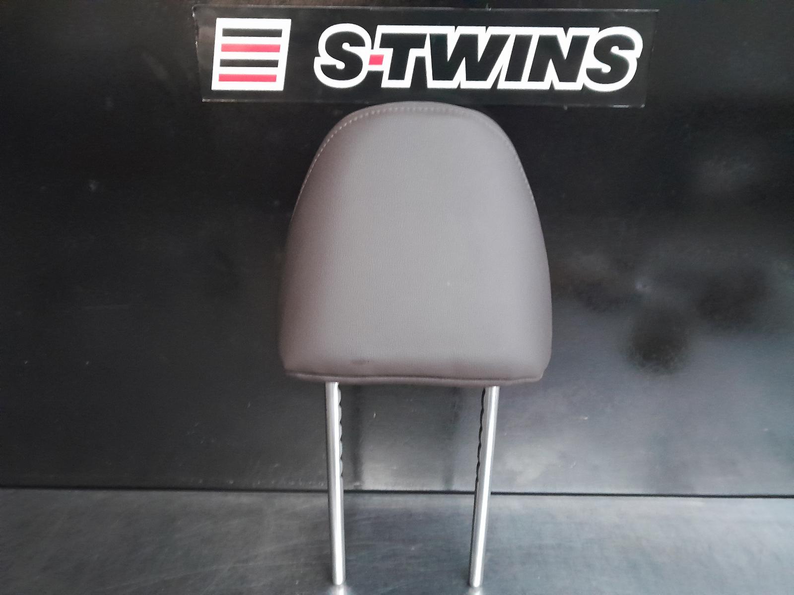 View Auto part Headrest Hyundai Tucson 2022