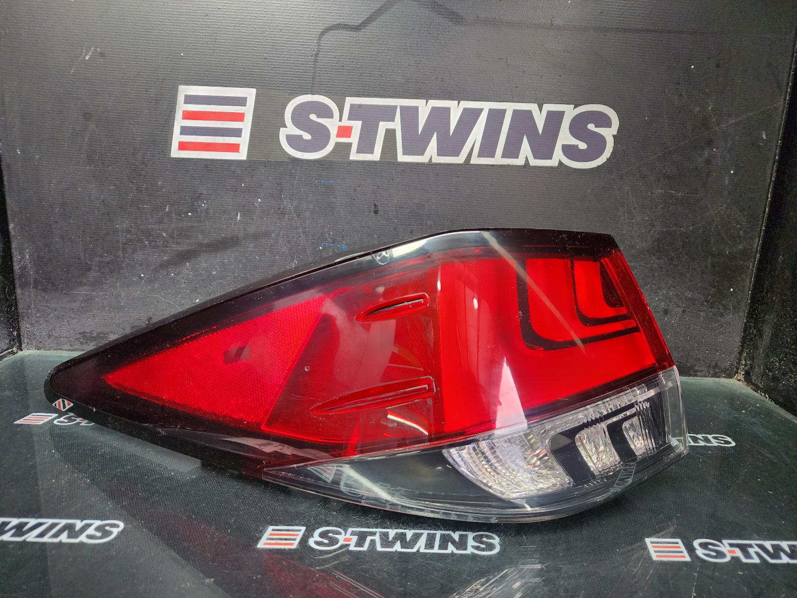 View Auto part Left Taillight Lexus Rx Series 2020