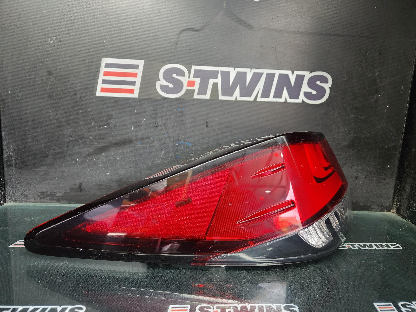 View Auto part Left Taillight Lexus Rx Series 2020