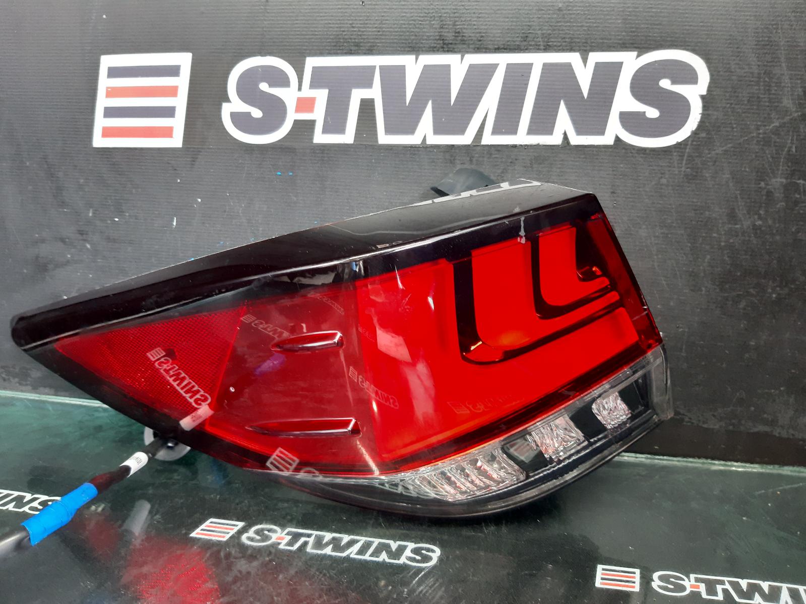View Auto part Left Taillight Lexus Rx Series 2020