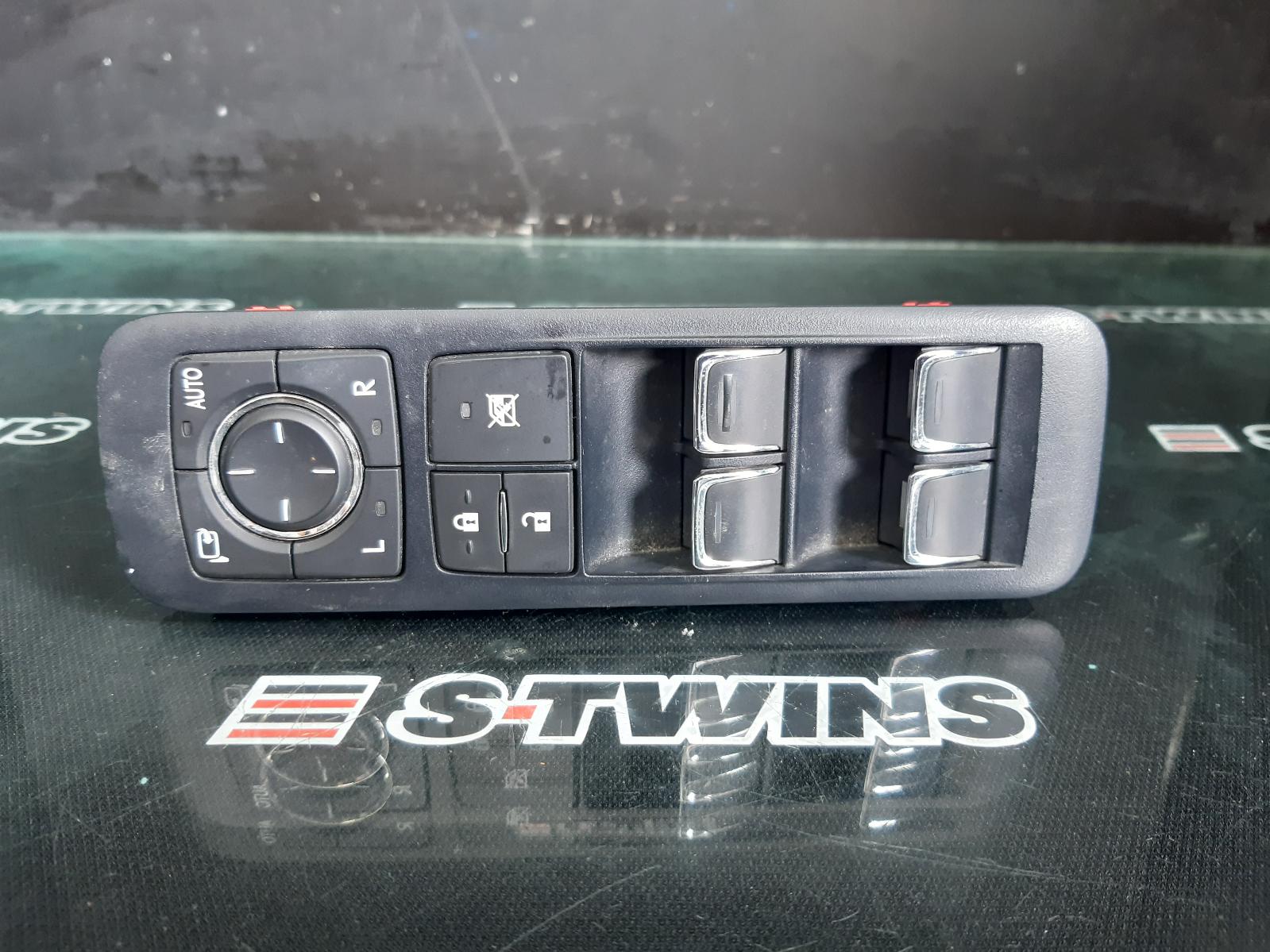 View Auto part Pwr Dr Wind Switch Lexus Rx Series 2020