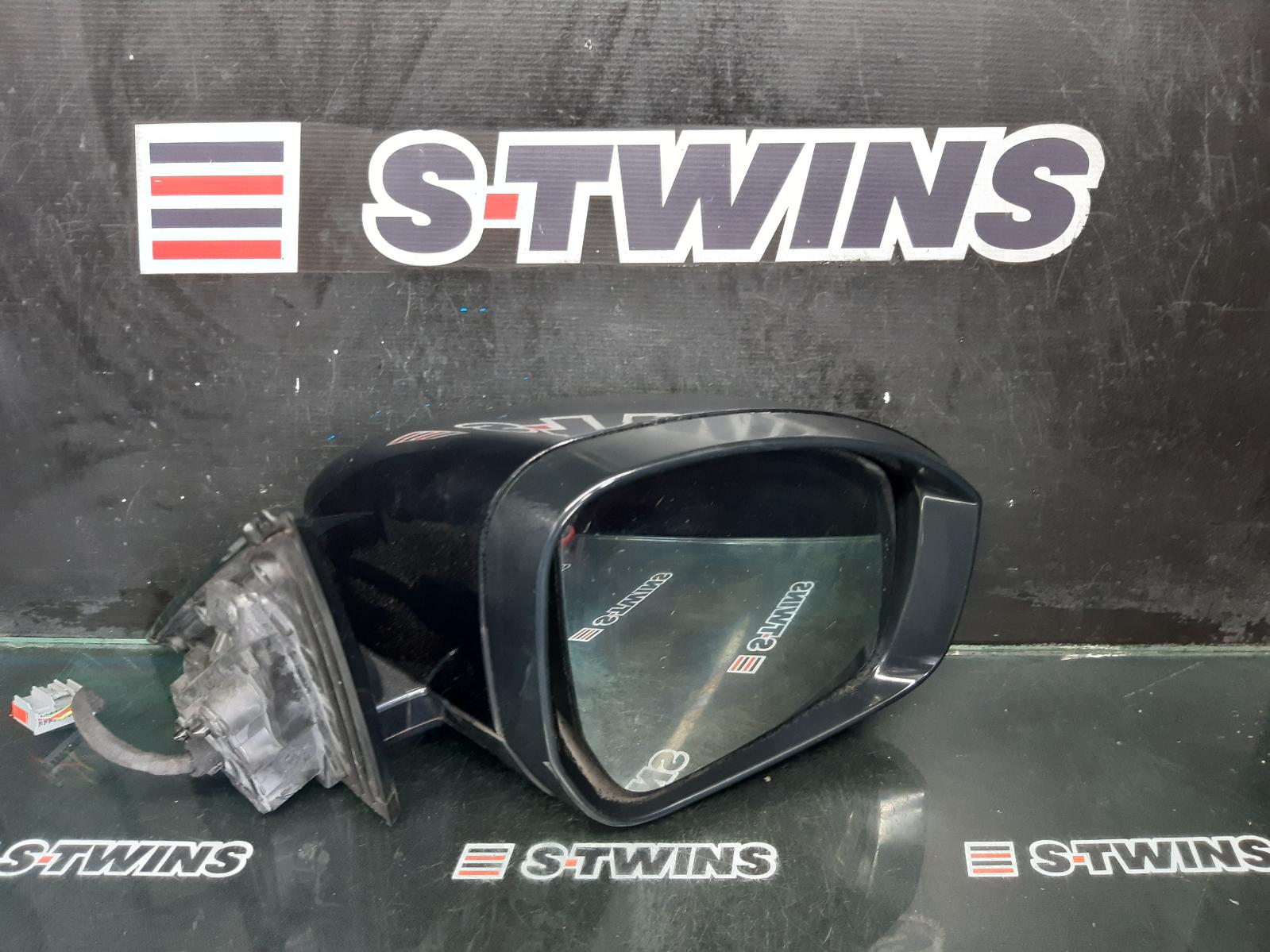 View Auto part Right Door Mirror Land Rover Rangerover Sport 2021
