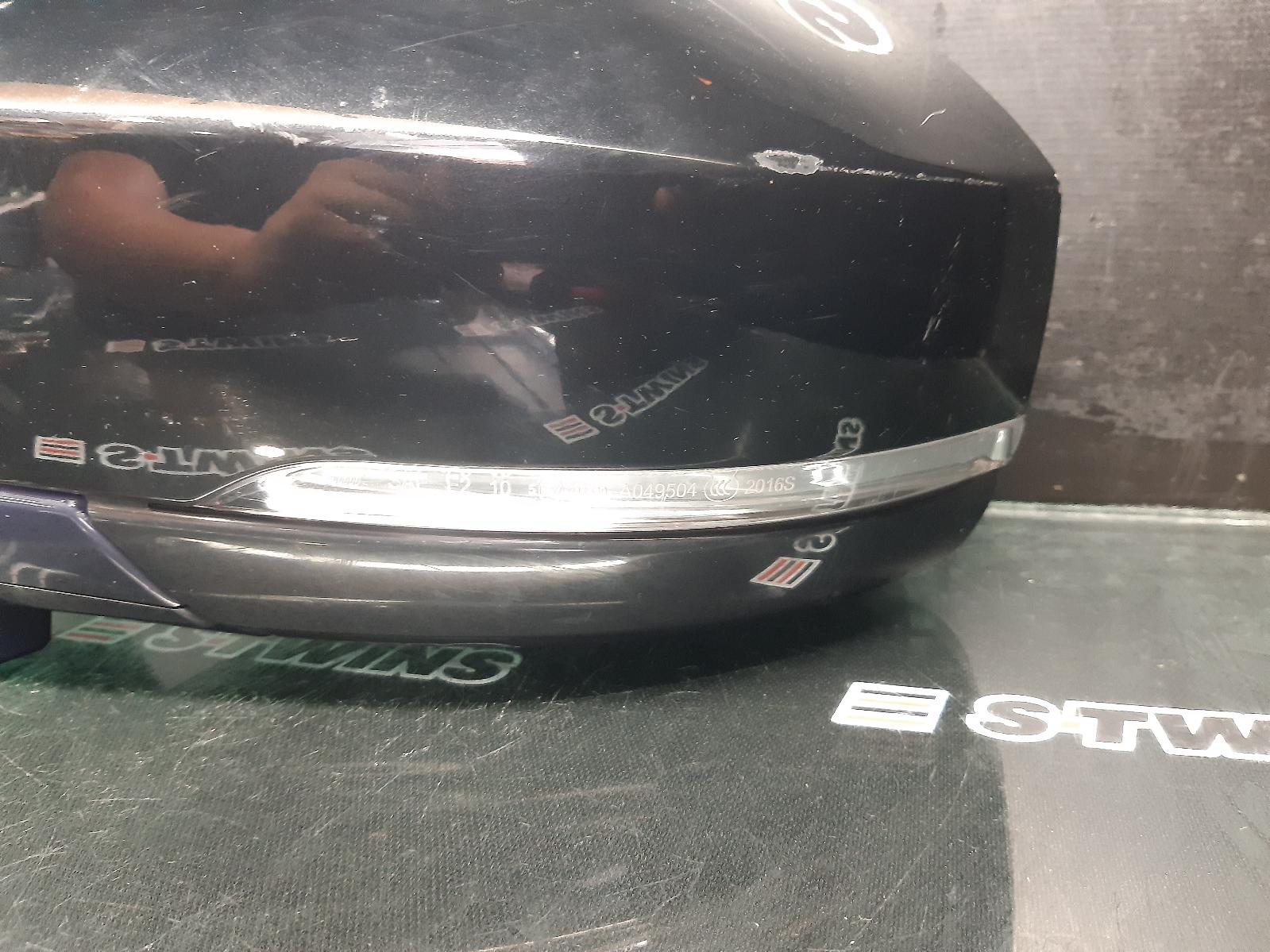 2019 Land Rover Discovery Left Door Mirror View Auto part Left Door Mirror Land Rover Discovery 2019