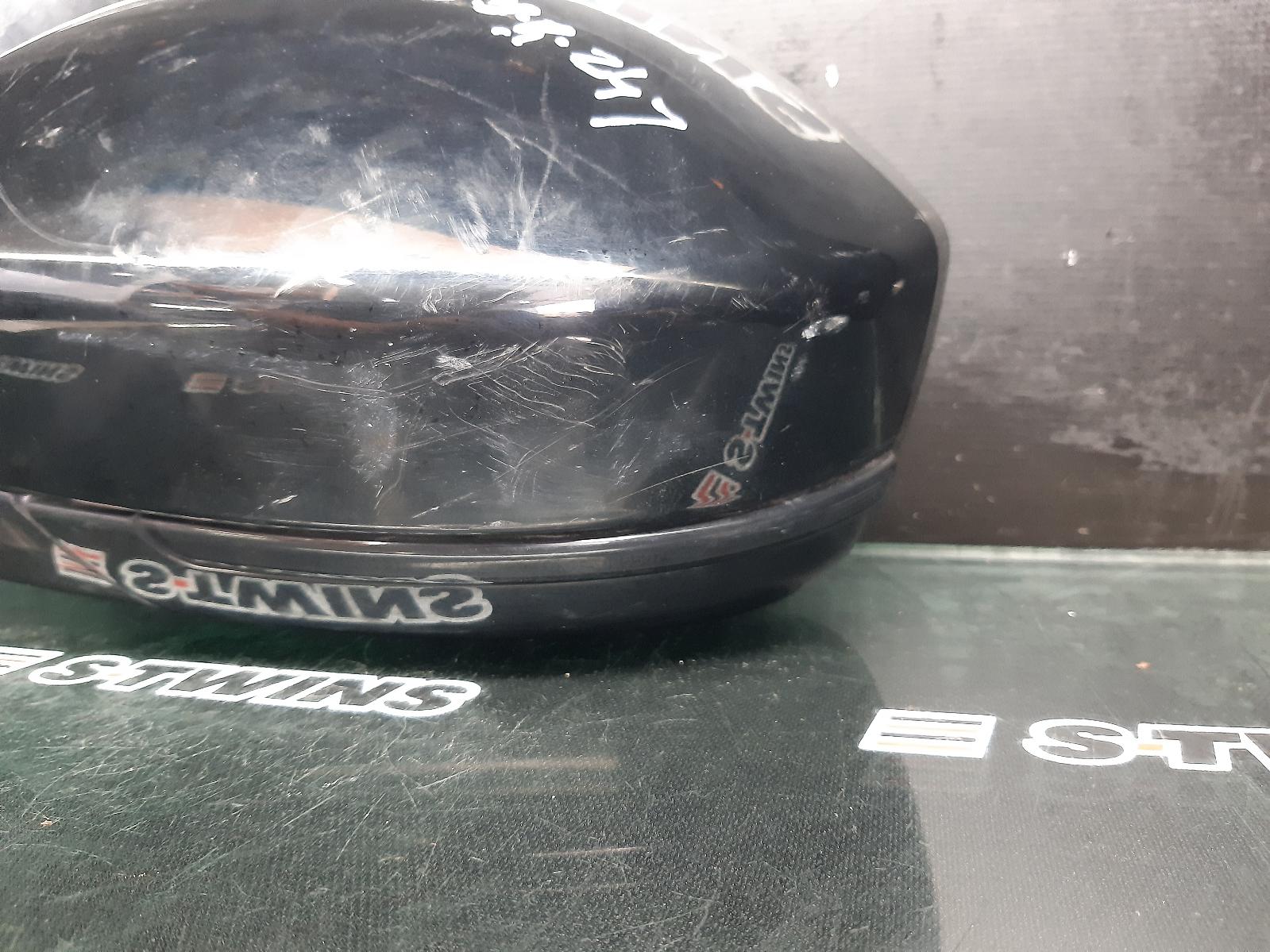 View Auto part Left Door Mirror Land Rover Discovery Sport 2018