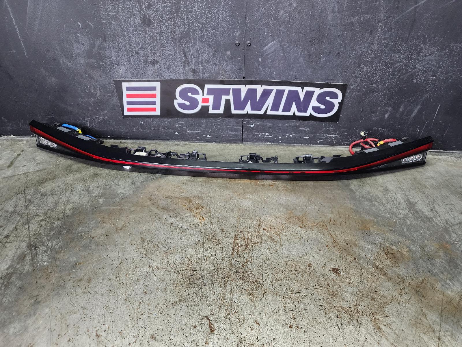View Auto part Rear Garnish Lexus Is Series 2022