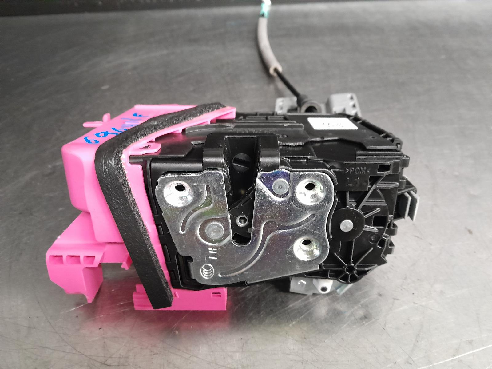 2022 Hyundai Tucson Door/Boot/Gate Lock View Auto part Door/Boot/Gate Lock Hyundai Tucson 2022