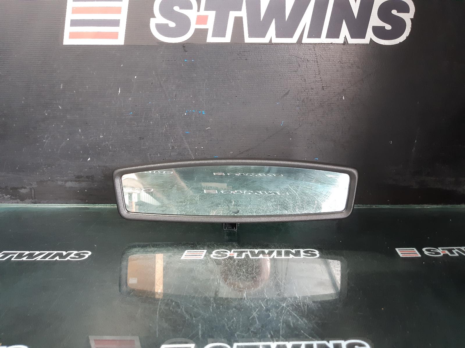 View Auto part Interior Mirror Holden Statesman/caprice 2015