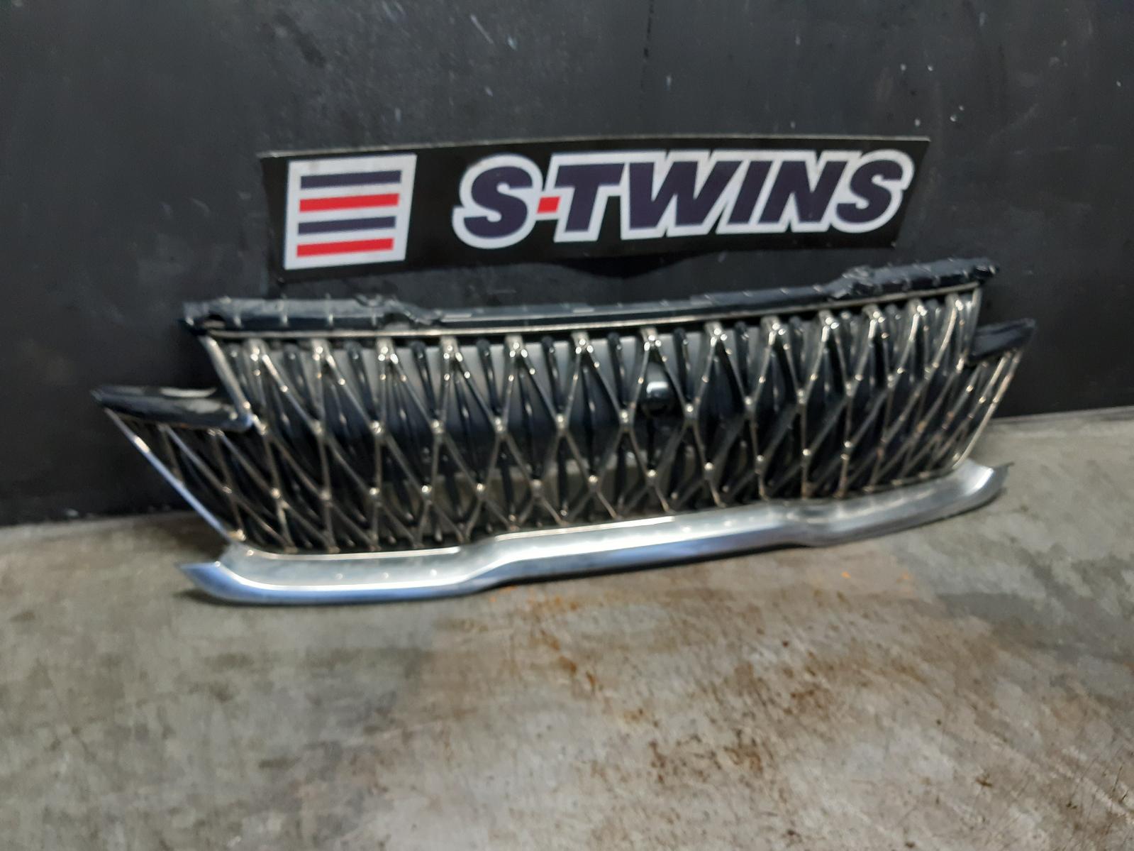 View Auto part Grille Kia Carnival/grand Carnival 2022