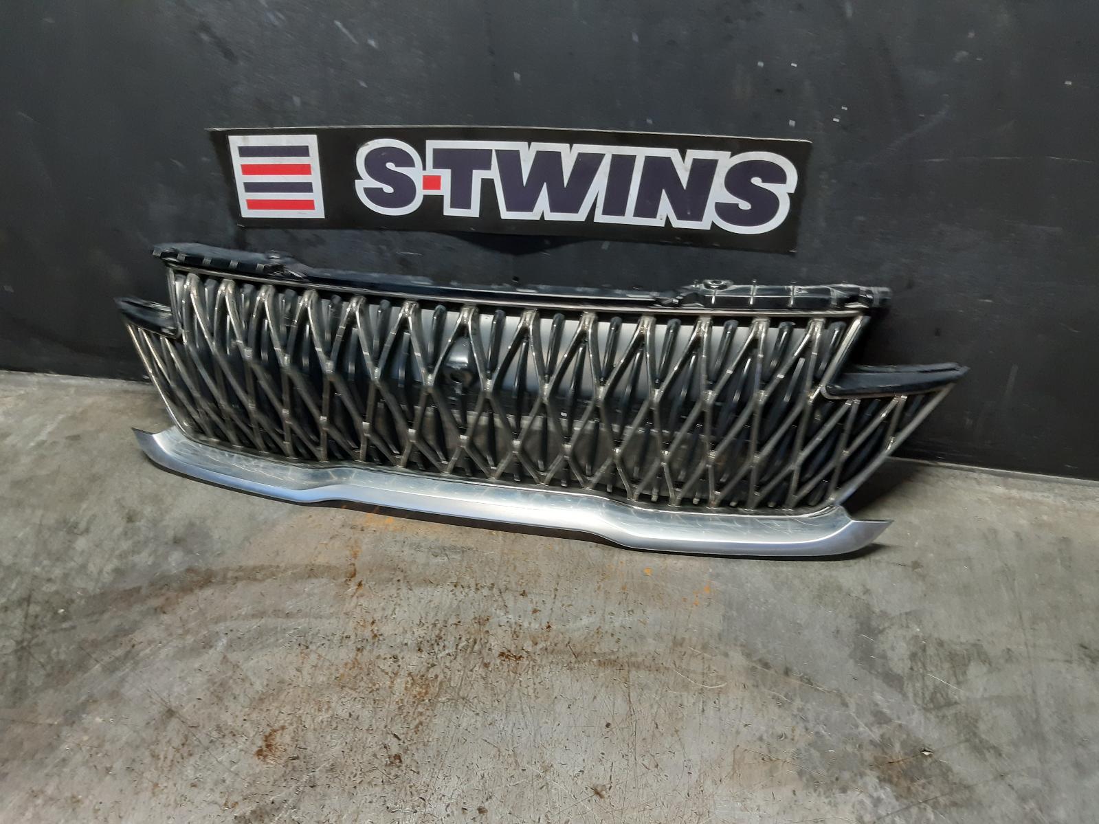 View Auto part Grille Kia Carnival/grand Carnival 2022