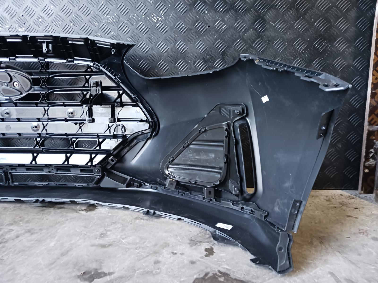 View Auto part Front Bumper Hyundai Veloster 2021