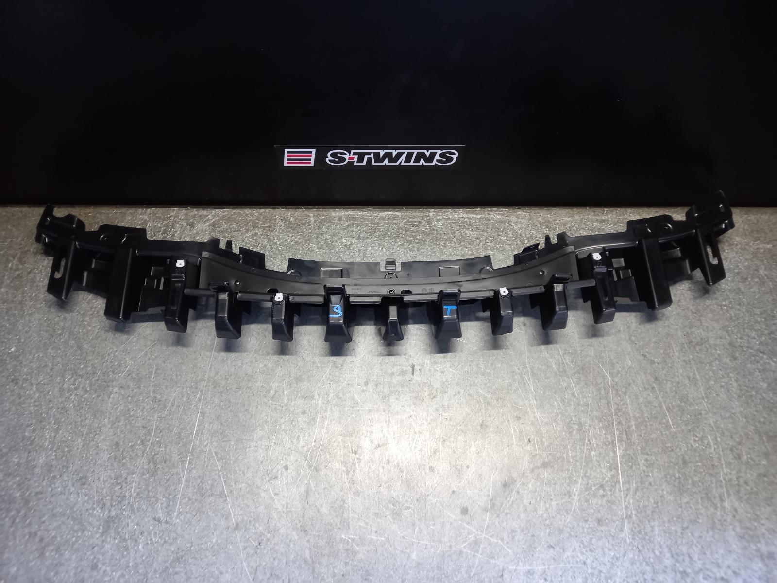 2018 Land Rover Rangerover Sport F/Bar Reinforc/Brack View Auto part F/Bar Reinforc/Brack Land Rover Rangerover Sport 2018