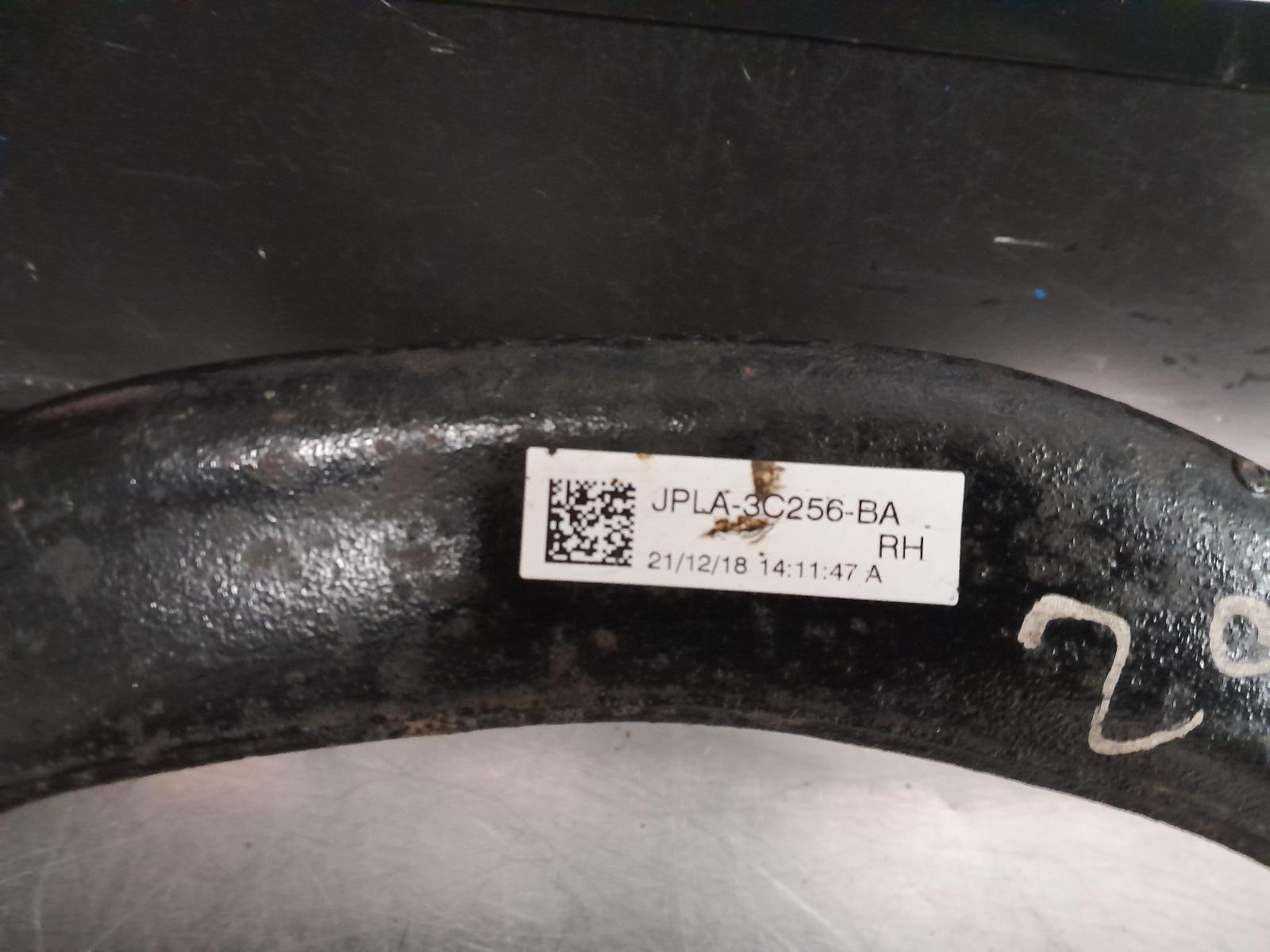 View Auto part Right Front Lower Control Arm Land Rover Discovery 2020