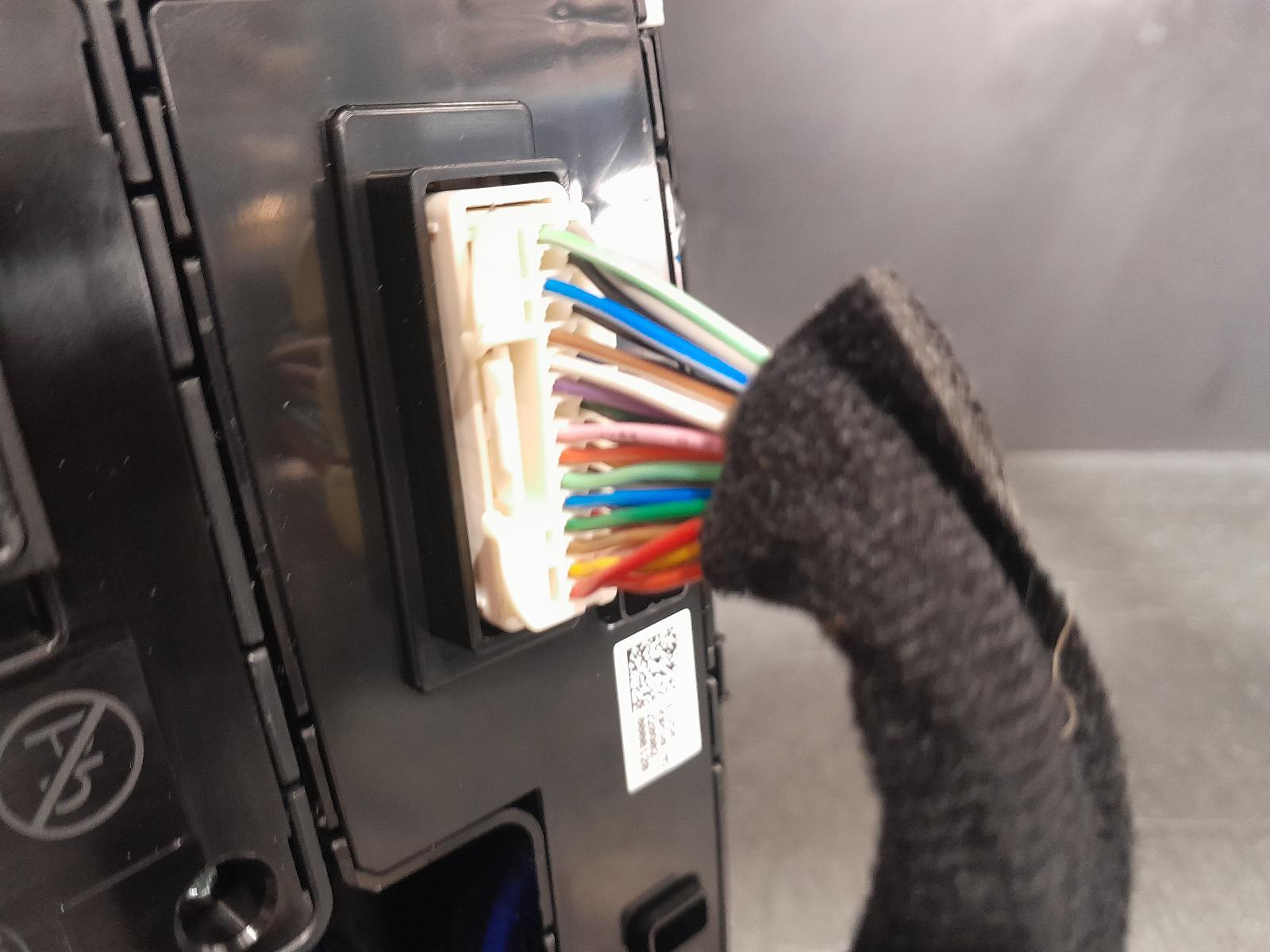 View Auto part Combination Switch Hyundai Tucson 2022