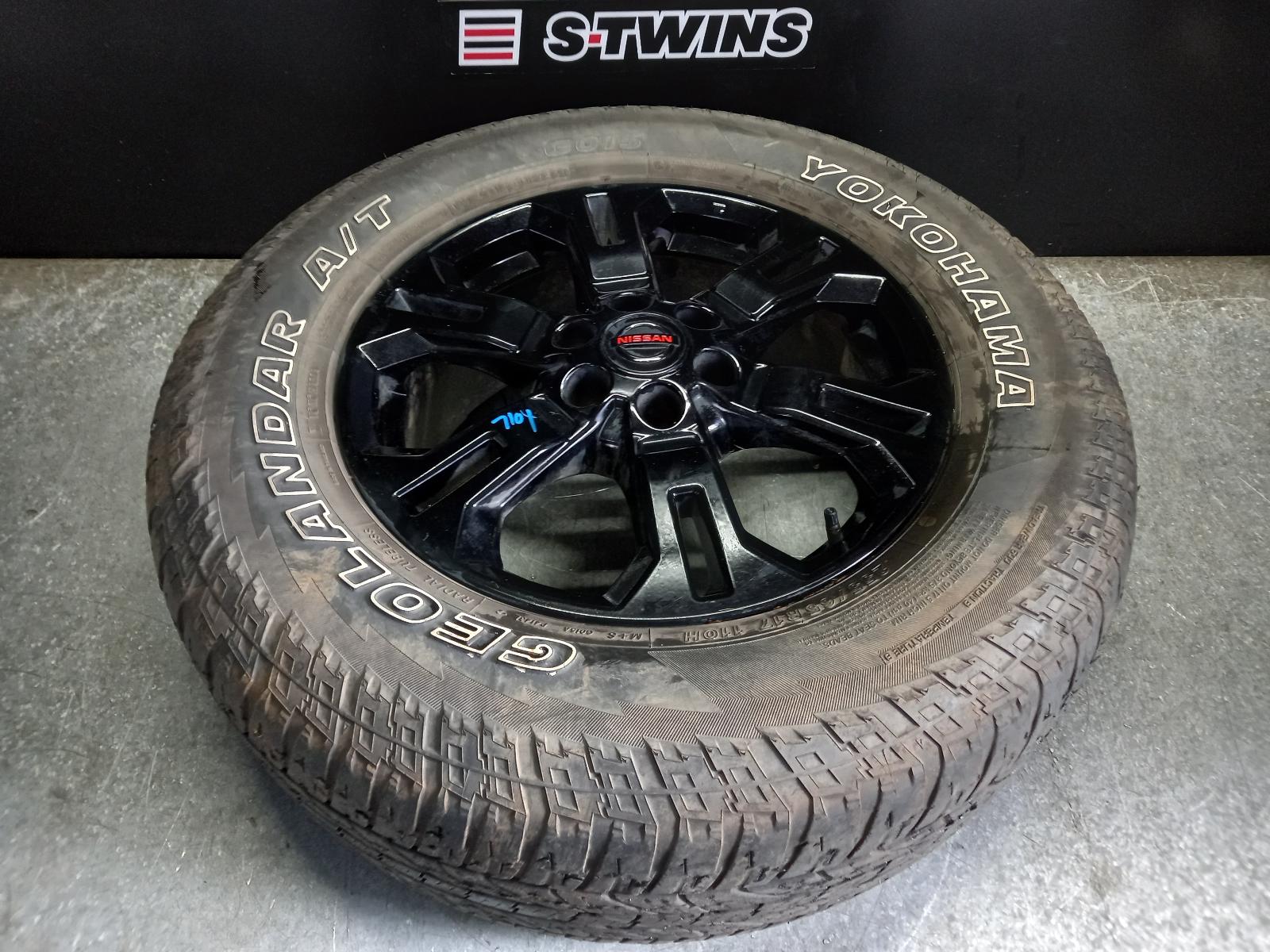 View Auto part Wheel Mag Nissan Navara 2022