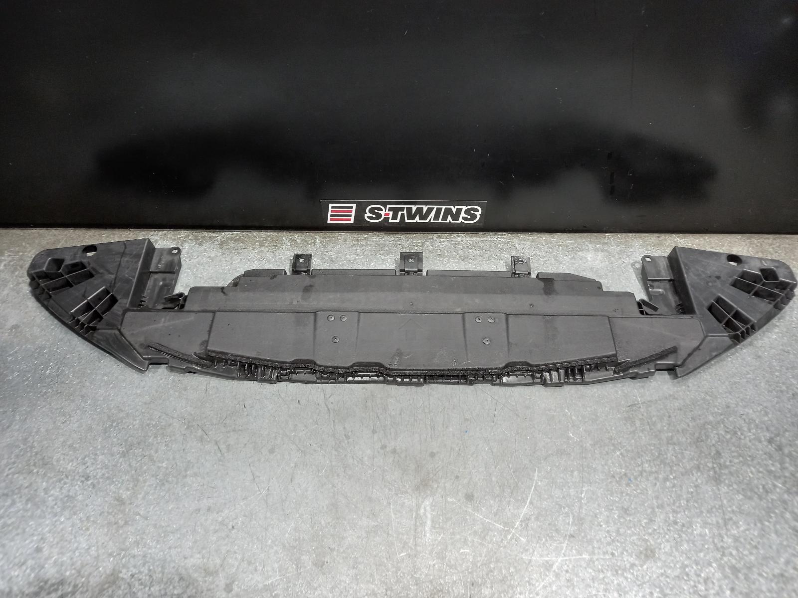View Auto part Front Bumper Lexus Es Series (13-) 2020